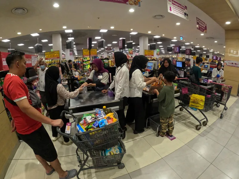 Turunnya Daya Beli Masyarakat di Indonesia