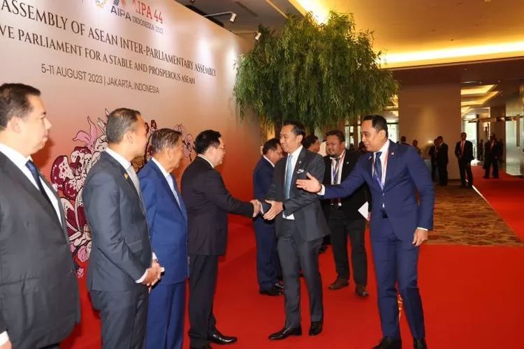 Ibas Ajak Gotong Royong Perkuat Ekonomi di Tengah Tekanan Global