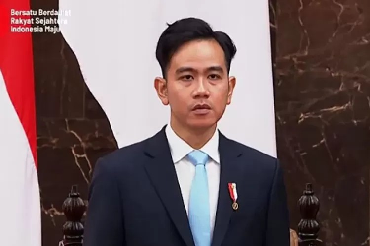 Wapres Gibran Ganti Dasi di Sidang Tahunan MPR, Istana Angkat Bicara