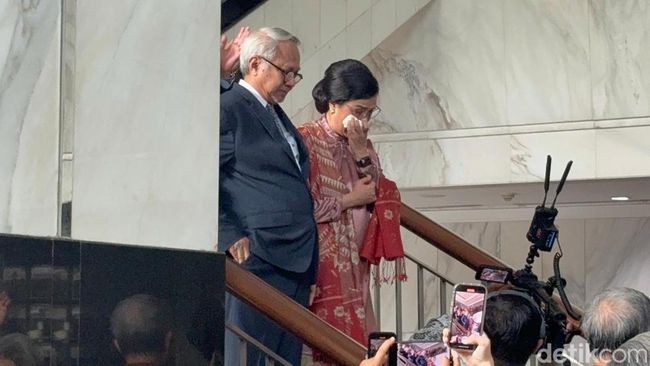 Haru Biru Perpisahan Sri Mulyani di Kemenkeu