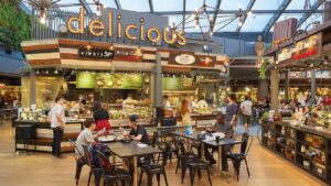 Mengapa Foodcourt Selalu Berada di Lantai Teratas Mal? Ini Alasan Sebenarnya