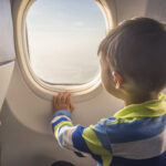 Panduan Terbang Bareng Balita agar Perjalanan Lebih Nyaman dan Bebas Drama