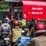 Saat Pertamax Melonjak, Pengendara Harus Memilih Bertahan atau Berhemat?